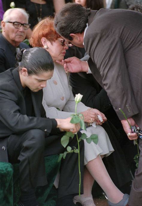 Selena Quintanilla Funeral April 3 1995 Corpus