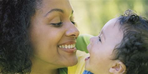 ways  encourage babys speech development therapy activities