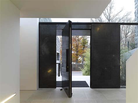contoh gambar desain pintu rumah minimalis modern