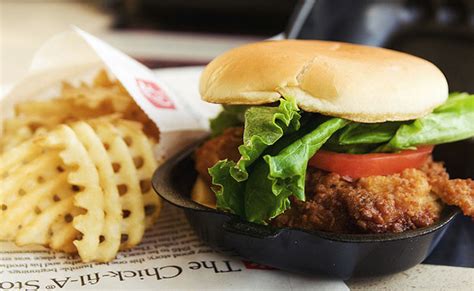 the ultimate guide to healthy options at chick fil a society19