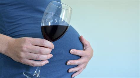 Drinking Wine During Pregnancy 2020 Facts Risks And Myths Debunked