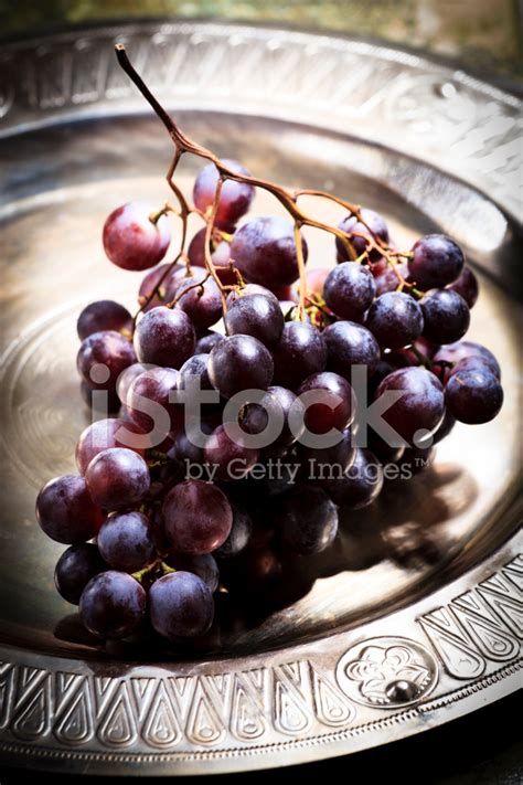 stock photo de raisin rouge libre de droits freeimages