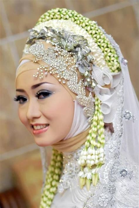 melati for indonesian muslim bride hijab japanese