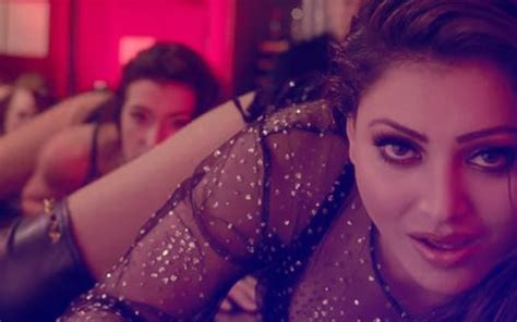 hate story 4 new song out urvashi rautela sets the temperatures