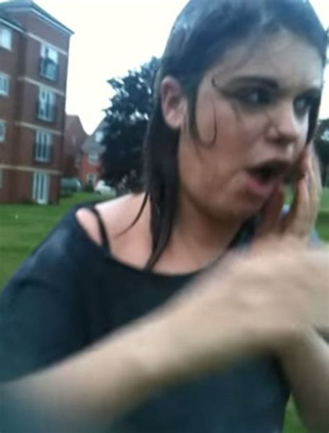 Isabelle Roberts Of West Midlands Screams So Hard During Als Ice Bucket