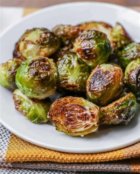 cook brussel sprouts   oven