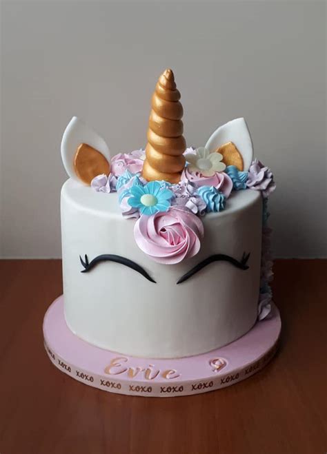taarten van odi zon unicorn taart  al  feestje op facebook