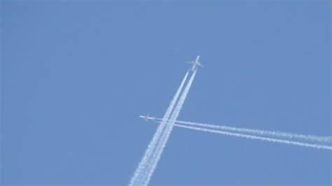 planes fly   altitudes pilot teacher
