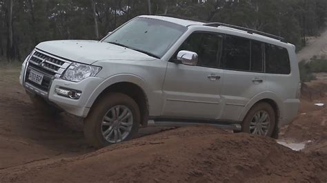 mitsubishi pajero review youtube