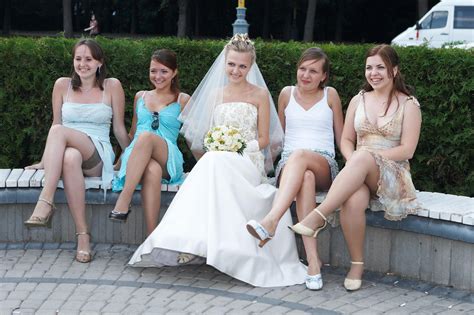 images 716 1874528 wedding brides hq pantyhose stockings upskirt oops 66