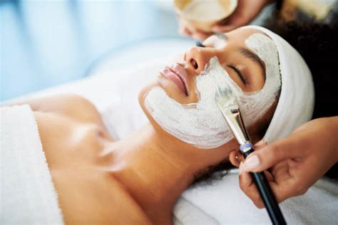 facials waxing body services knick salon spa