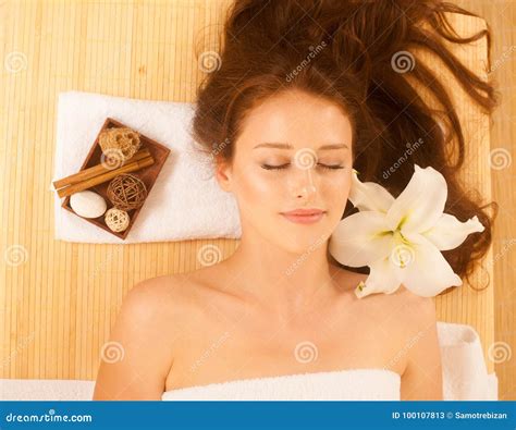 attractive young beautiful  healthy woman  spa salon trad stock