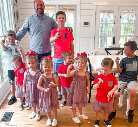 how much do the waldrops make from tlc s sweet home sextuplets