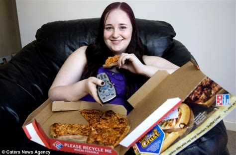 Sophie Ray 19 Risks Health By Eating Nothing But Margherita Pizza For