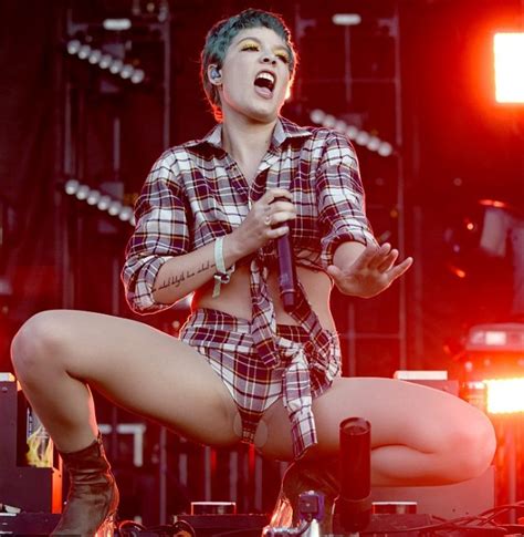 halsey braless butts naked body parts of celebrities