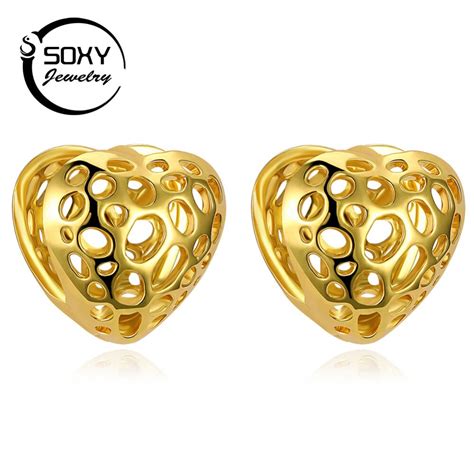 Soxy Luxury Gold Color Female Hoop Earrings Hollow Strawberry Shaped