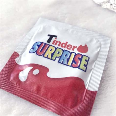 préservatif tinder surprise idée box cadeau