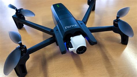 parrot anafi il drone   gimbal digitale  il peso   grammi