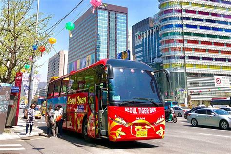 seoul city  bus featuring special performances ivisitkorea