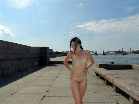 naked brunette valeria posing in white mask at public russian sexy girls