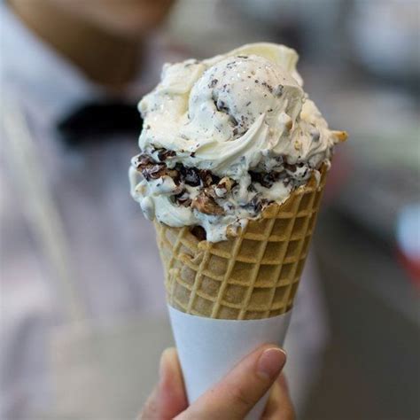 pin by katherine baron on ice cream parlor frozen custard ice cream