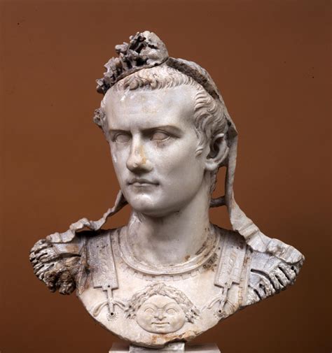 Hunt Is On For Caligula’s 2 000 Year Old Party Boat