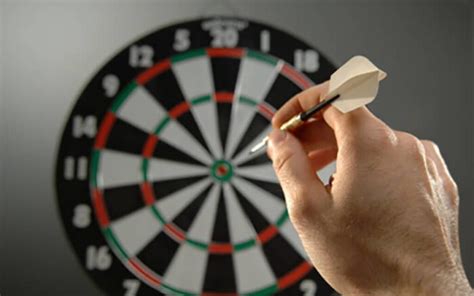 improve  darts stance   accuracy heres  happy endings