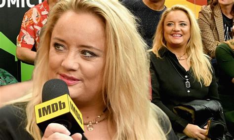 Lucy Davis Rocks All Black Look As She Promotes The
