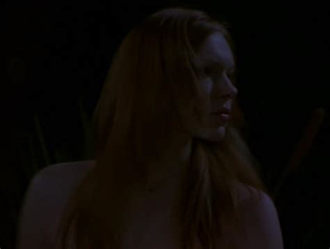 laura prepon nue dans that 70s show