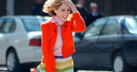 Carrie Bradshaw’s 10 Best Fashion Moments From Sex And The City