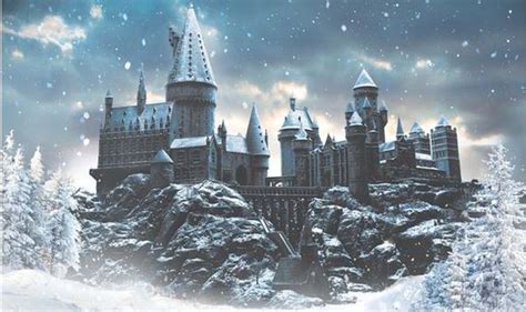 behind the scenes secrets of hogwarts films entertainment uk