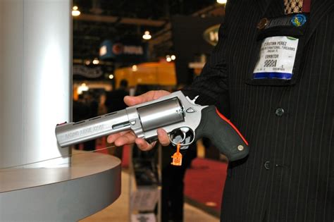shot show taurus counters smith wessons  governor   gauge raging judge  truth