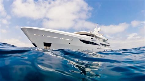 yachts  sale  charter   superyacht show barcelona yco