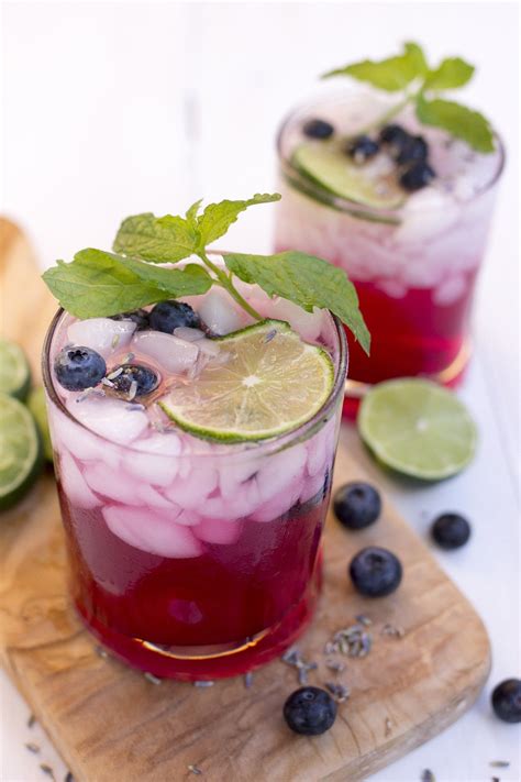 Cocktail Recipe Lavender Blueberry Fizz Blueberry