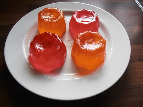 plateful  jelly mixed fabydo