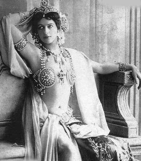 Mata Hari Famous Spy And Sex Sensation Wondering