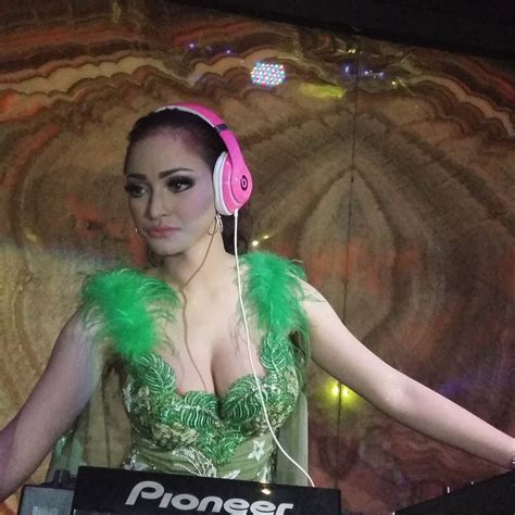 top 35 sexiest indonesian female djs fdj jakarta100bars nightlife reviews best nightclubs