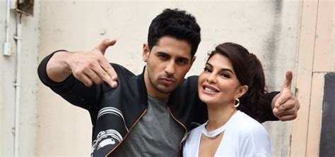 Sidharth Malhotra And Jacqueline Fernandez Snapped Promoting A