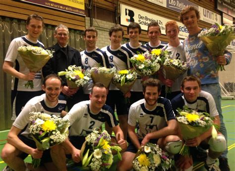 de eerste kampioenen van nederland vizier op volleybal