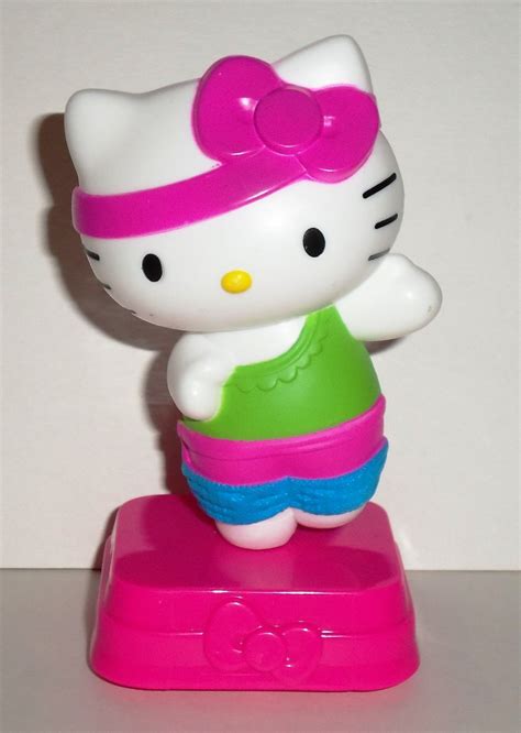 Mcdonald S 2013 Hello Kitty Loves Dancing Happy Meal Toy Loose