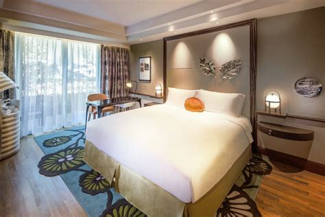 luxury room sofitel singapore sentosa resort spa