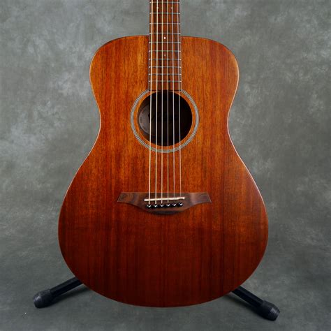 vintage  mh mahogany acoustic guitar natural  hand rich gambaran