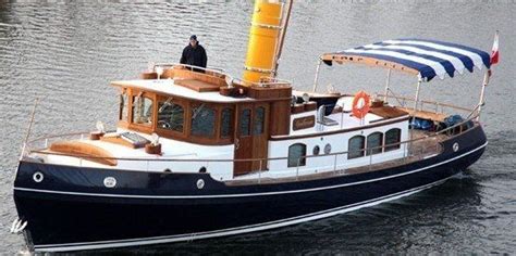 conrad classic  conrad pilothouse boat yacht classic boats