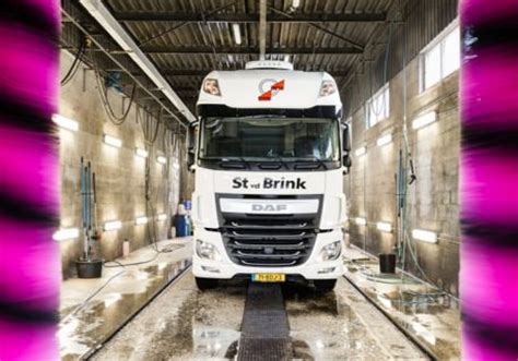 schone trucks met onze wasstraat st vd brink transportbedrijf