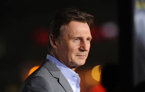 liam neeson  issued  apology  controversial racist remarks