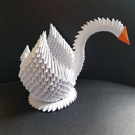 carouselorigami modular swan finally finished  piece