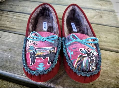 Pin By Abby George On Art Moccasins Shoes Fashion