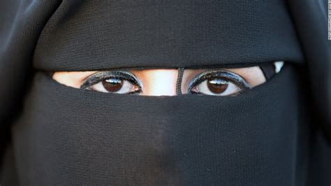 swiss lawmaker wants hijab banned from passport photos cnn
