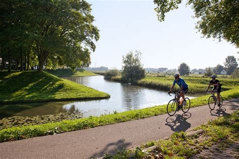 anwb fietsroute breda en geertruidenberg zuiderwaterlinie