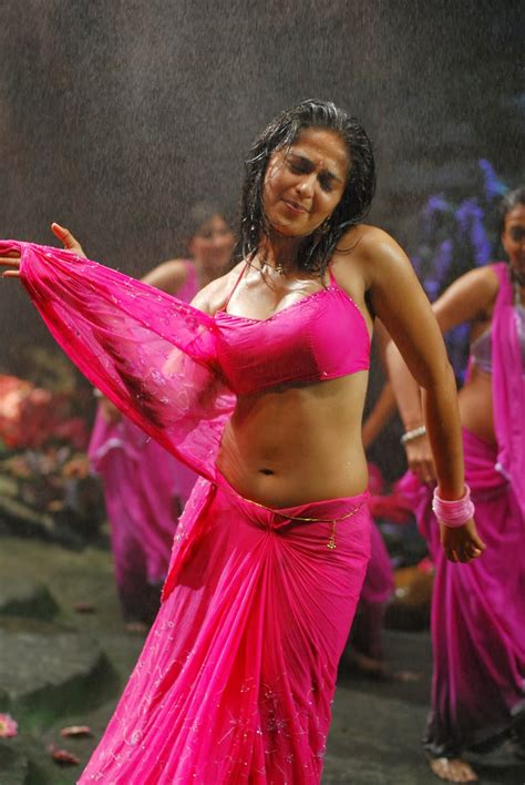 Anushka Shetty Hot Navel Hd Stills In Wet Saree ~ Actress